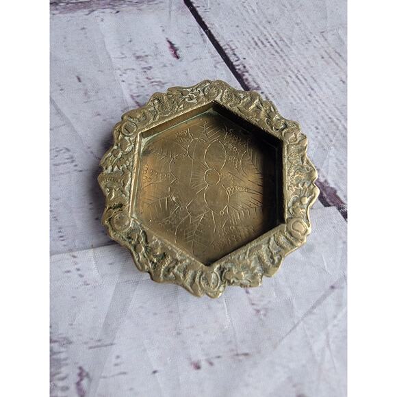 Vintage Solid Brass Trinket Tray Change Dish Floral Design READ - Picture 1 of 6
